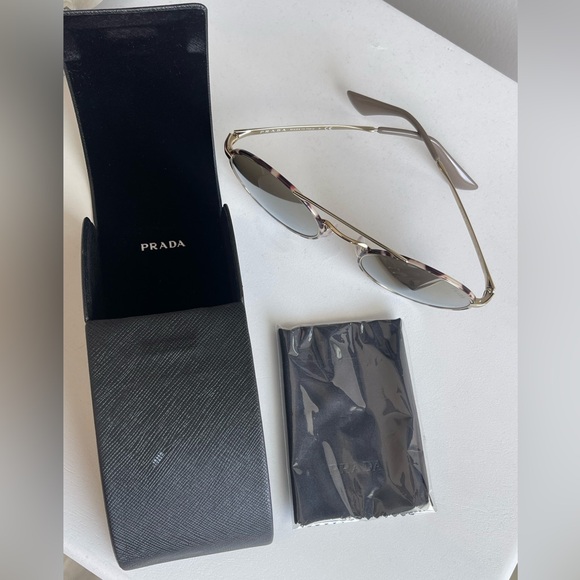 Authentic PRADA Round Gradient sunglasses - Picture 14 of 16